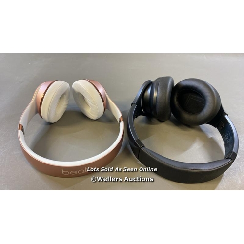 9609 - X1 APPLE BEATS SOLO3 HEADPHONES MODEL A1796 AND X1 ANKER SOUNDCORE Q20 HEADPHONES