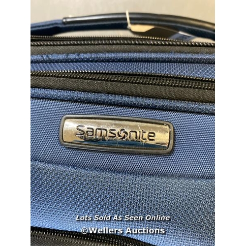 9725 - SAMSONITE SUITCASE