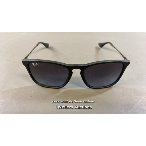 9738 - RAY-BAN RB4187 CHRIS SUNGLASSES INCL. CASE