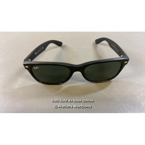 9739 - RAY-BAN RB2132 NEW WAYFARER SUNGLASSES