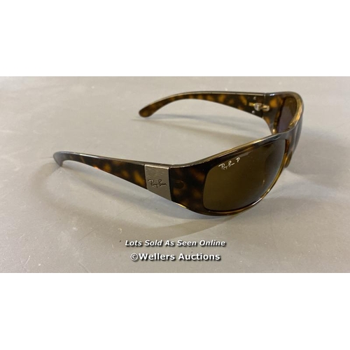 9746 - RAY-BAN SUNGLASSES INCL. CASE