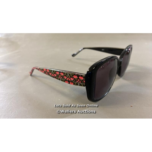 9760 - X3 GLASSES FRAMES INCL. CHANEL, VIVIENNE WESTWOOD AND LIBERTY