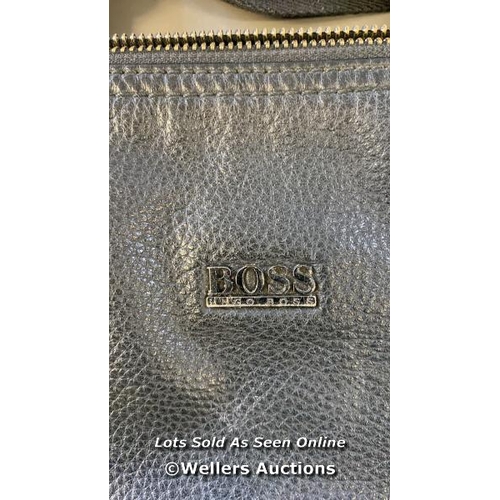 9765 - HUGO BOSS CROSSBODY BAG