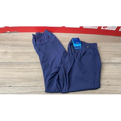 4409 - GENTS NEW BERGHAUS THERAN TROUSERS / XL / C25