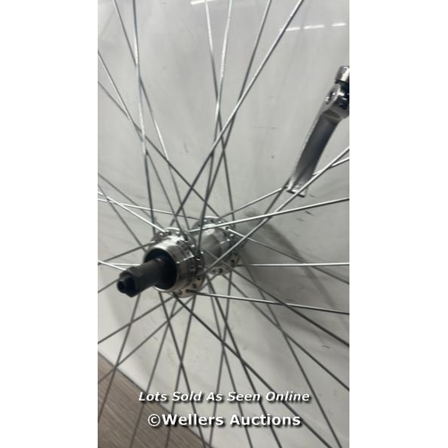 8008 - 2013CC ALLOY BIKE WHEEL / MINIMAL SIGNS OF USE / RRP �41.99 / P5