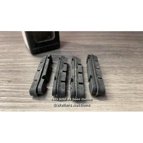 8054 - CAMPAGNOLO CARBON BRAKE PADS / NEW / G28