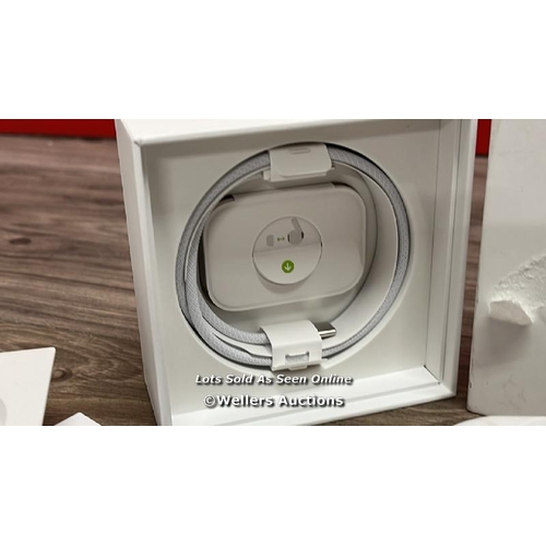 8209 - APPLE AIRPODS PRO (2ND GEN) / MTJV3ZM/A / SERIAL NO. K02Y9V69XN / POWERS UP, CONNECTS AND PLAYS & MU... 