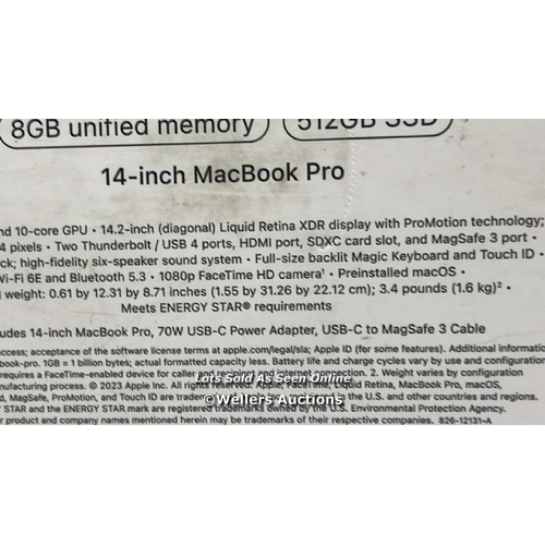 8215 - APPLE MACBOOK PRO 14