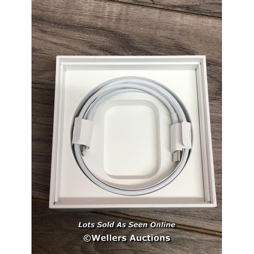 8235 - APPLE AIRPODS PRO (2ND GEN) / MQD83ZM/A / MAGSAFE CHARGING CASE WITH LANYARD LOOP / POWERS UP & CONN... 