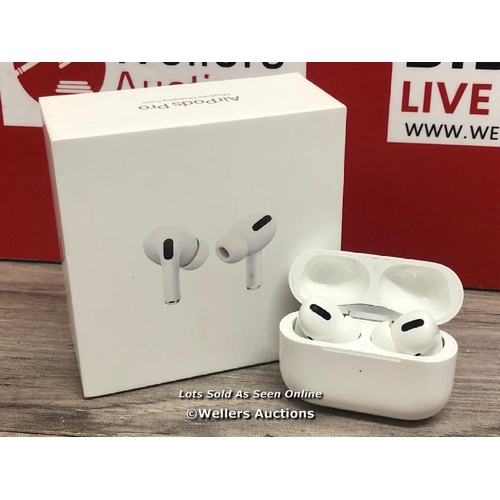 8238 - APPLE AIRPODS PRO WITH MAGSAFE CHARGING CASE (MLWK3ZM/A) / POWERS UP & CONNECTS TO BLUETOOTH WITH SO... 