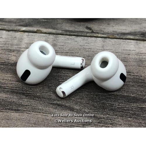 8238 - APPLE AIRPODS PRO WITH MAGSAFE CHARGING CASE (MLWK3ZM/A) / POWERS UP & CONNECTS TO BLUETOOTH WITH SO... 