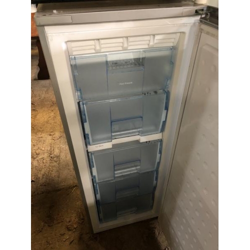 43 - BEKO FXF5075S UPRIGHT FREEZER, 240V, 144CM (H) X 54CM (W) X 54CM (D) / LOT LOCATION: LLANSANTFFRAID,... 