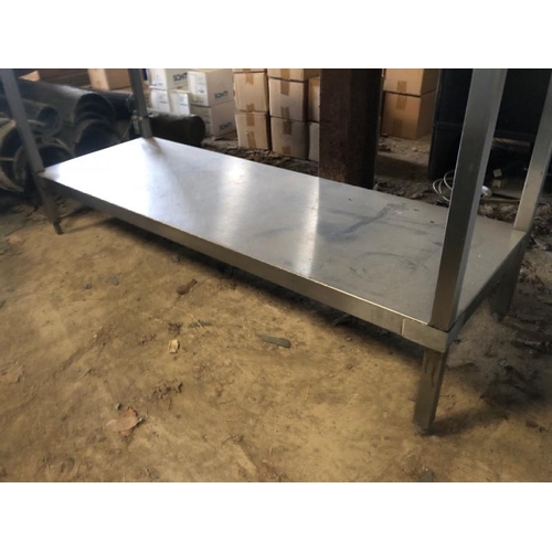 48 - 2X TIER STAINLESS STEEL WORKBENCH, 87CM (H) X 150CM (W) X 60CM (D) / LOT LOCATION: LLANSANTFFRAID, P... 