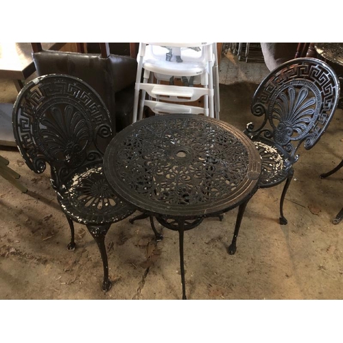 77 - VINTAGE METAL GARDEN TABLE AND 2X CHAIRS, TABLE DIMENSIONS 65CM (H) X 60CM (W), CHAIRS 86CM (H) X 38... 