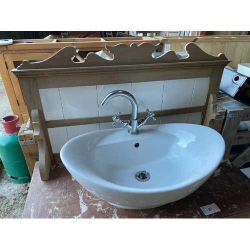 97 - BATHROOM BASIN AND CUPBOARD WITH STONE TOP, CUPBOARD MISSING KEY BUT UNLOCKED, TOTAL DIMENSIONS 120C... 