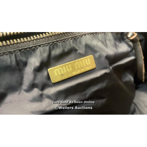 8277 - MIU MIU HANDBAG / PRE-OWNED / G24