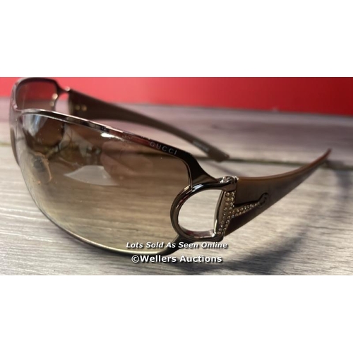 8287 - GUCCI G3274SUNGLASSES WITH CASE / PRE-OWNED / G26