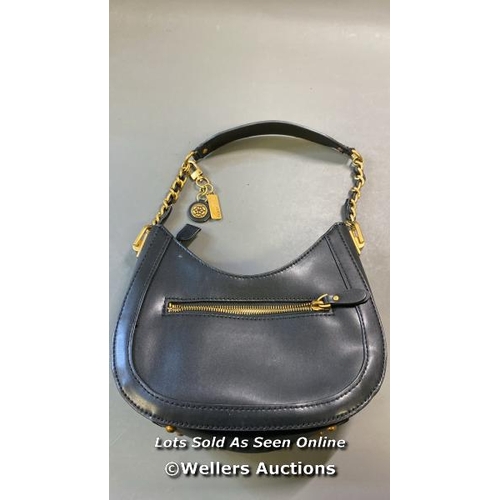 9519 - GUESS HANDBAG