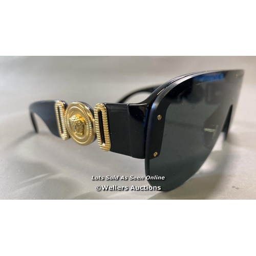 9556 - VERSACE MOD.4391 SUNGLASSES INCL. CASE