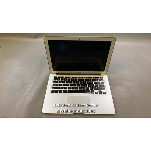 9677 - APPLE MACBOOK AIR 13