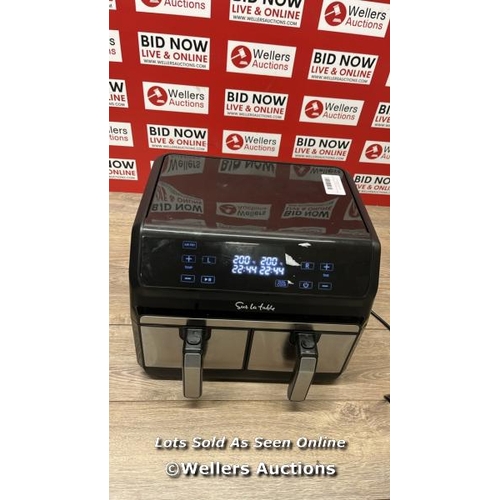 2086 - SUR LA TABLE AIR FRYER WITH X2 3.8L DRAWERS / POWERS UP / SIGNS OF USE / E67