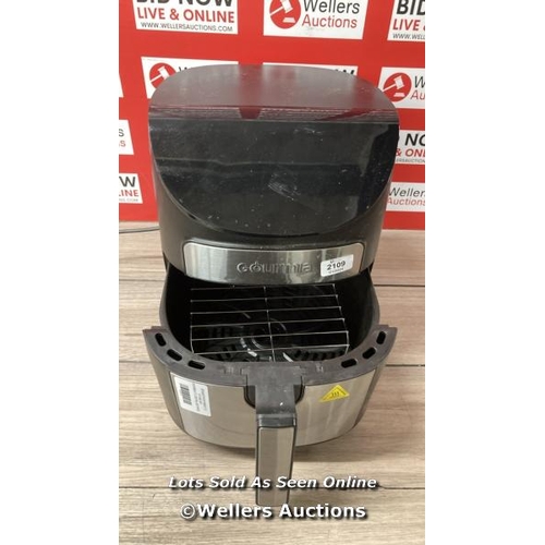 2109 - GOURMIA 6.7L DIGITIAL AIR FRYER / POWERS UP / SIGNS OF USE / E62