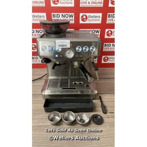 2202 - SAGE BARISTA EXPRESS BES875BSS PUMP COFFEE MACHINE / POWERS UP / SIGNS OF USE / D2