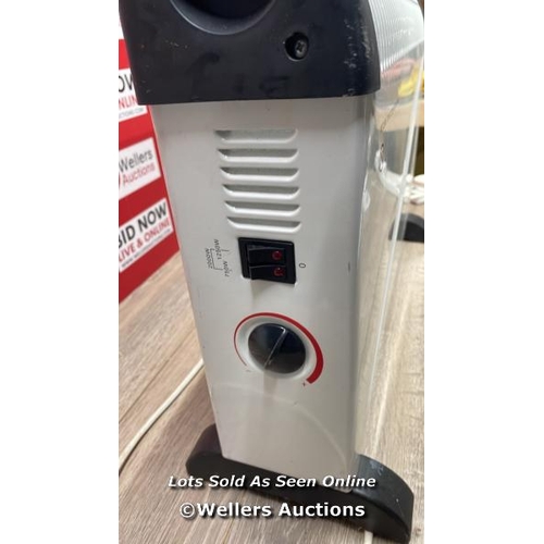 3065 - HOMEBASE ELECTRIC HEATER / NO POWER / SIGNS OF USE / C43