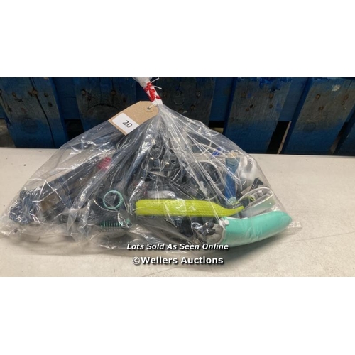 3676 - BAG OF PRE-OWNED SHAVERS AND TRIMMERS