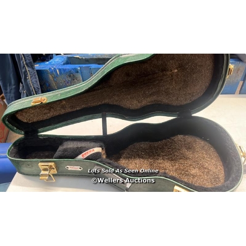 3696 - PRE-OWNED VIOLIN CASE