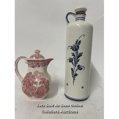 37 - Delft lidded bottle and Wedgewood Enoch jug, both in good condition / AN8