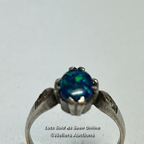 162 - Gold, Silver, and Opal stone ring / SF