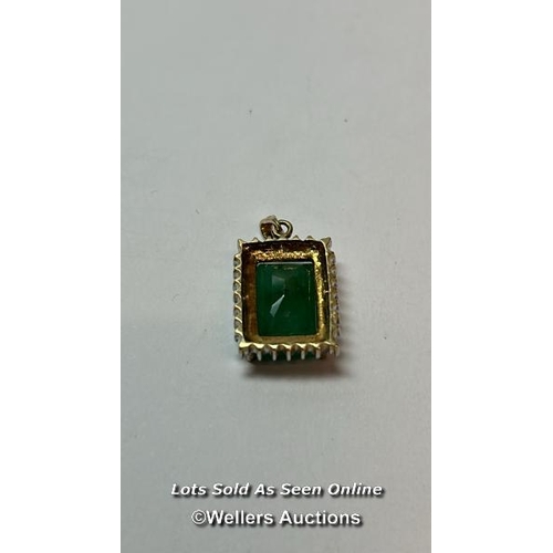 195 - Natural emerald and diamond pendant (4 diamonds) / SF