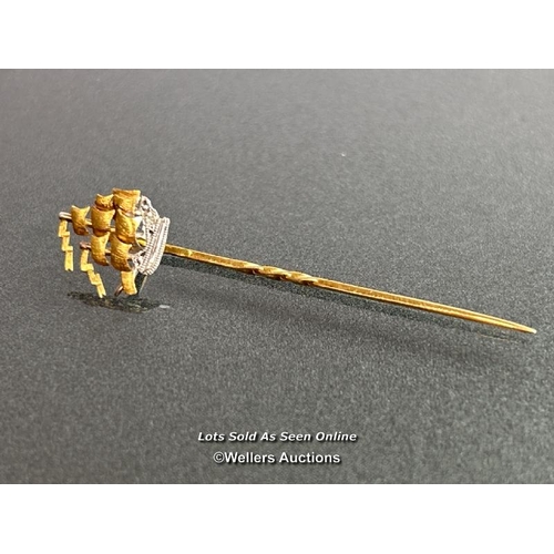 205 - 18ct gold ship stick pin, 5cm long / SF