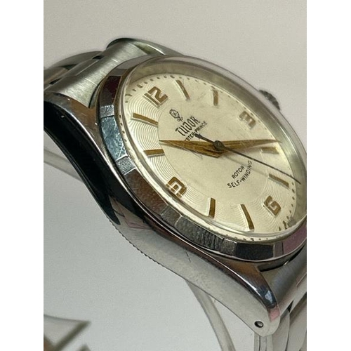 221 - Tudor Oyster-Prince stainless steel perpetual gents watch no. 7909 152986, good condition with suede... 