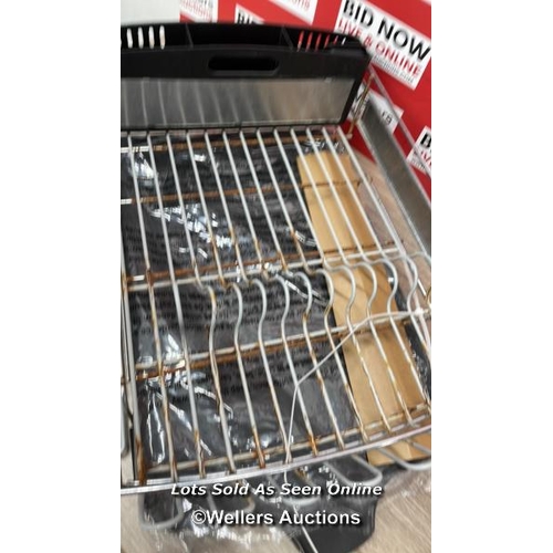 4092 - SABATIER EXPANDABLE DISHRACK / SIGNS OF USE / C13