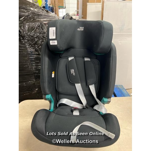 4099 - BRITAX ROMER EVOLVAFIX CAR SEAT / SIGNS OF USE, IN GOOD CONDITION / F23