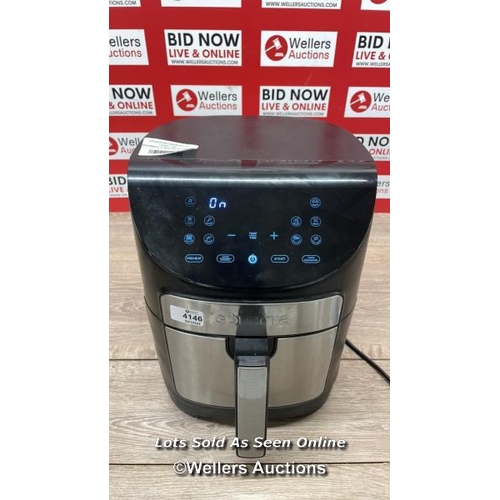 4146 - GOURMIA 6.7L DIGITIAL AIR FRYER / POWERS UP / SIGNS OF USE / C8