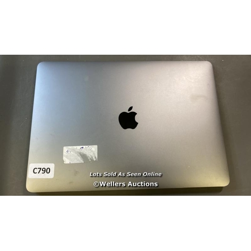 9667 - APPLE MACBOOK AIR 13