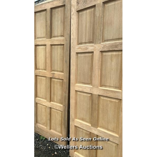 126 - PAIR OF OAK DOORS, 206.5CM (H) X 73.5CM (W) X 4.5CM (D)