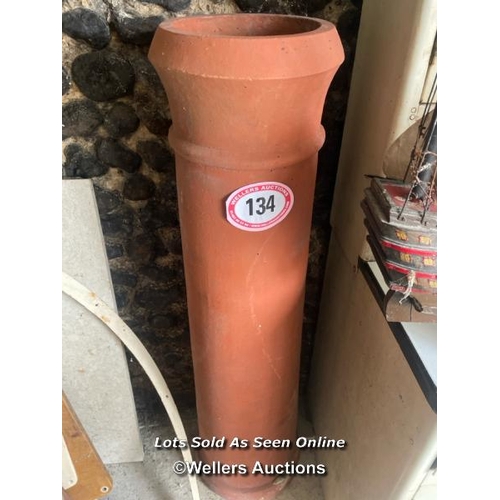 134 - TALL CHIMNEY POT, 125CM (H) X 28CM (DIA)