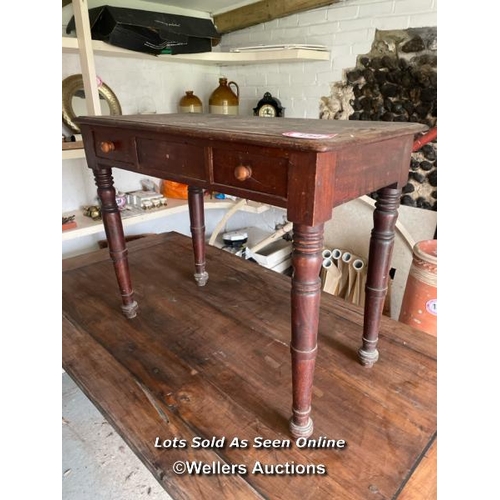 154 - OAK SIDE TABLE WITH TWO DRAWERS AND LEATHER INSERT, 75CM (H) X 94CM (W) X 50CM (D)