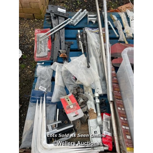 181 - LARGE QUANTITY OF ASSORTED IRONMONGERY INCL. DOOR FURNISHINGS, HINGES AND MORE