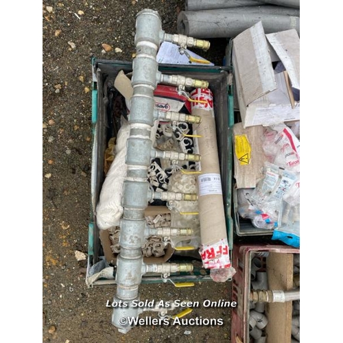 186 - LARGE QUANTITY OF ASSORTED PLUMBING ATTACHMENTS AND FITTINGS INCL. 3X NEW TAPS