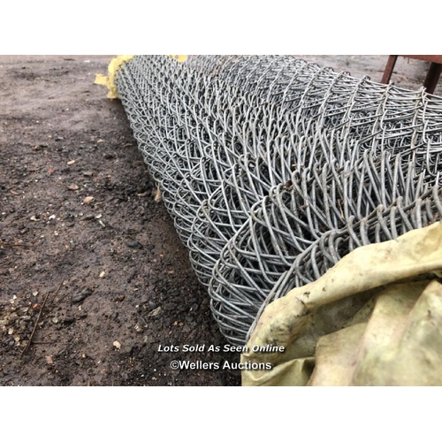 5 - LARGE ROLL OF WIRE FENCING, 180CM (H)