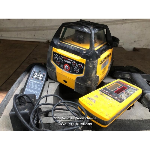 74 - LASERMARK 800 SERIES LASER LEVEL, WITH LD400 UNIVERSAL LASER DETECTOR REMOTE, IN CASE