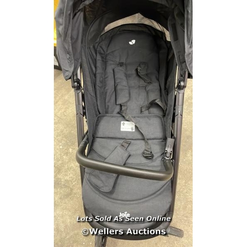 2356 - JOIE LITERAX� PRO 3-IN-1 COMPACT STROLLER / SIGNS OF USE / P6