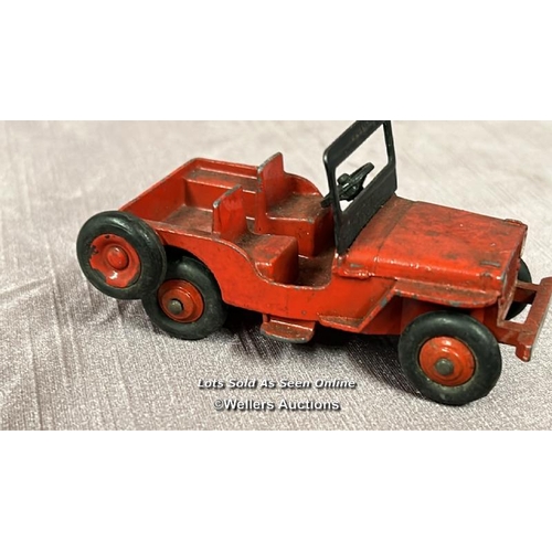 118 - TWO DINKY DIE CAST CARS INCLUDING PACKARD NO. 132 AND JEEP NO. 25Y