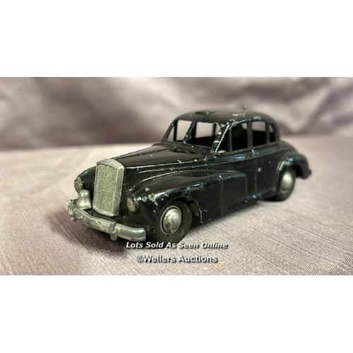 119 - THREE DIE CAST CARS INCLUDING DINKY FORD ZEPHYR NO. 162, DINKY AUSTIN TAXI AND WOLSELEY 60-80