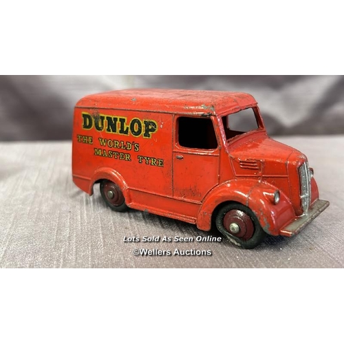 122 - THREE DINKY TROJAN ADVERTISING VANS INCLUDING CHIVERS JELLIES, OXO AND DUNLOP